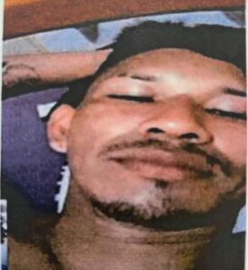 Imagem da notícia - PC-AM solicita colaboração da imagem de dupla procurada por homicídio