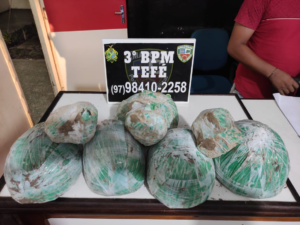 Imagem da notícia - Em Tefé, PM prende dupla por tráfico de drogas durante Operação Hórus