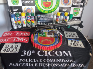 Imagem da notícia - Polícia Militar prende quadrilha em posse de armas e munições na zona leste