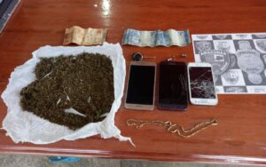 Imagem da notícia - PC-AM e PMAM prendem dois indivíduos em flagrante por tráfico de drogas em Itapiranga