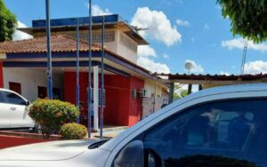 Imagem da notícia - PC-AM realiza transferência de dupla que estava sendo procurada por crimes cometidos em Itapiranga