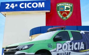 Imagem da notícia - PMAM detém homem com mandado de prisão em aberto, no bairro Centro