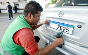Imagem da notícia - Detran-AM muda sistema de entrega de placas Mercosul