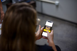 Imagem da notícia - PC-AM alerta sobre possíveis golpes durante a Black Friday e orienta como aproveitar data de forma segura