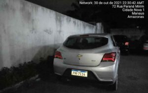 Imagem da notícia - PMAM prende homem foragido da justiça e recupera veículo com restrição de roubo