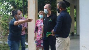 Imagem da notícia - Secretário de Segurança Pública visita sedes do Instituto Médico Legal e departamento de perícia