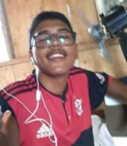 Imagem da notícia - PC-AM solicita apoio na divulgação da imagem de jovem que desapareceu na zona oeste de Manaus