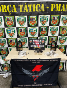 Imagem da notícia - Força Tática detém em flagrante jovem portando entorpecentes e arma de fogo, na zona leste