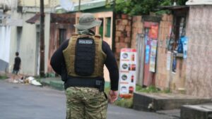 Imagem da notícia - SSP-AM deflagra operação Cidade Mais Segura nas zonas leste e norte de Manaus e prende quatro pessoas