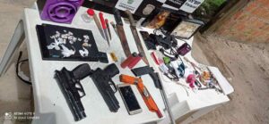 Imagem da notícia - Em ações em Carauari e Lábrea, Polícia Militar prende duas pessoas em posse de armas e drogas