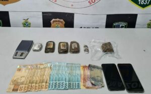 Imagem da notícia - Agentes da SSP-AM prendem dois homens por tráfico de drogas na zona centro-sul