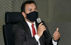 Imagem da notícia - PC-AM prende indivíduo envolvido em tentativa de homicídio qualificado praticada contra casal homoafetivo