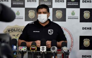 Imagem da notícia - PC-AM cumpre mandado de prisão de indivíduo investigado por matar o tio com mais dez facadas