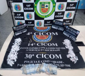 Imagem da notícia - No bairro Jorge Teixeira, PMAM prende dois homens envolvidos com o tráfico de drogas