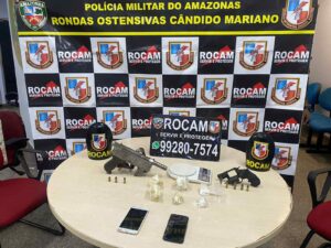 Imagem da notícia - Em diferentes ações, Polícia Militar prende quatro homens por porte ilegal de arma e tráfico