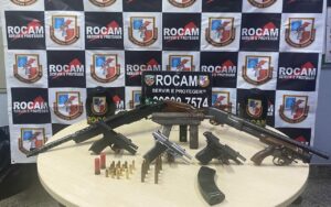 Imagem da notícia - PMAM prende homem com sete armas de grosso calibre e descobre desmanche de veículos