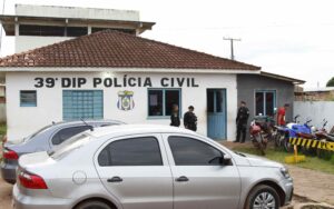 Imagem da notícia - Em Autazes, PC-AM prende homem por roubo a passageiros de lancha e porte ilegal de arma de fogo