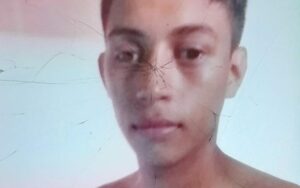 Imagem da notícia - Polícia Civil solicita apoio para localizar jovem que desapareceu no bairro Novo Israel