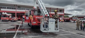Imagem da notícia - Corpo de Bombeiros Militar do Amazonas entrega donativos do projeto ‘Chama Solidária’