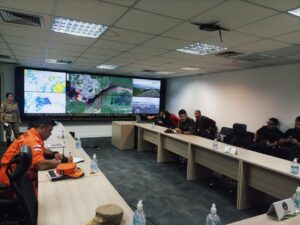 Imagem da notícia - SSP-AM intensifica buscas por paraquedista desaparecido em Manaus