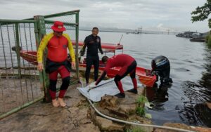 Imagem da notícia - Bombeiros localizam e resgatam corpo de homem desaparecido no rio Negro