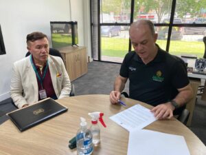 Imagem da notícia - SSP-AM assina termo de cooperação técnica para assegurar o voto do preso provisório