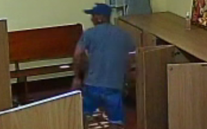 Imagem da notícia - PC-AM divulga imagem de indivíduos procurados por furto em paróquia na zona oeste de Manaus