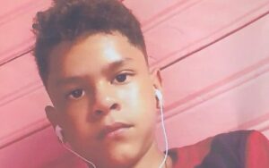 Imagem da notícia - PC-AM solicita colaboração para localizar adolescente que desapareceu no bairro Colônia Terra Nova