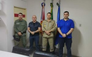 Imagem da notícia - Representantes da SSP-AM visitam Centro Integrado de Operações de Defesa Social (CIODS) em Pernambuco