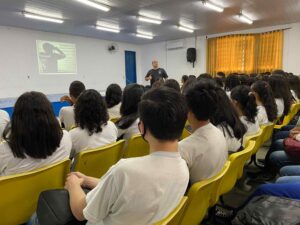 Imagem da notícia - Pró-Vida: PC-AM faz palestra em escola municipal sobre prevenção e combate às drogas