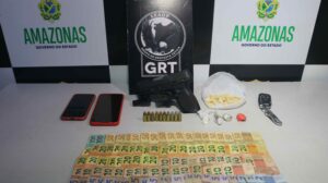 Imagem da notícia - Cidade Mais Segura: homem é preso com drogas e arma de fogo no bairro Parque 10