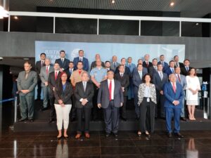 Imagem da notícia - Representando o Amazonas, General Mansur participa de primeira reunião com ministro da Justiça e secretários de segurança do país