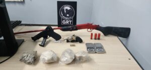 Imagem da notícia - Cidade Mais Segura – SSP-AM apreende drogas e armas em invasão no Santa Etelvina