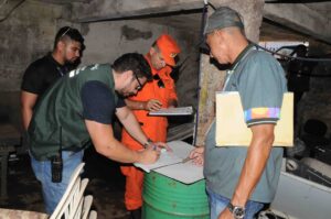 Imagem da notícia - CIF interdita sucatas que atuavam no Centro e Educandos