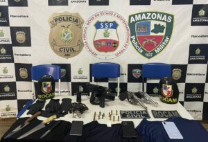 Imagem da notícia - Operação Hórus Fronteira Mais Segura: Em ação conjunta, SSP-AM e PC-AM prendem grupo suspeito de praticar roubos a embarcações em Itacoatiara