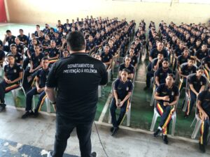 Imagem da notícia - Departamento de Prevenção à Violência da SSP-AM realiza palestra em colégio cívico-miliar de Manacapuru