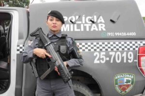 Imagem da notícia - Durante ações da SSP-AM, nove pessoas são presas por porte ilegal de arma de fogo