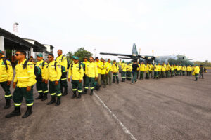 Imagem da notícia - Governo do Amazonas recebe mais 94 brigadistas do Ibama para apoiar no combate às queimadas