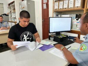 Imagem da notícia - Ex-alunos do Colégio Militar da PMAM aprovados em concurso público se apresentam para entrega de documentos