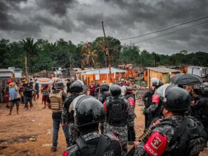 Imagem da notícia - Sistema de Segurança realiza operação de reintegração de posse, no Tarumã