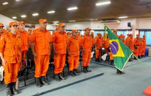 Imagem da notícia - Protagonismo feminino: CBMAM realiza passagem de comando da primeira mulher a liderar o Batalhão de Incêndio