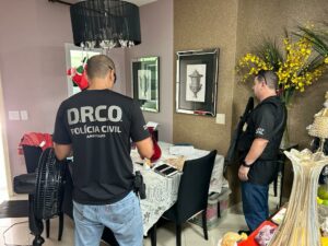 Imagem da notícia - PC-AM e Polícia Civil do Ceará deflagram Operação Cashback e apreendem bens em patrimônios de membro de grupo criminoso