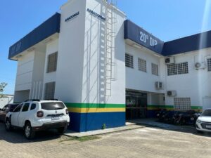 Imagem da notícia - Polícia Civil prende indivíduo que desferiu cerca de cinco facadas em jovem no bairro Tarumã