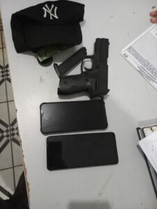 Imagem da notícia - Com apoio do “Paredão”, PMAM e PRF prendem suspeitos de roubos no Careiro da Várzea