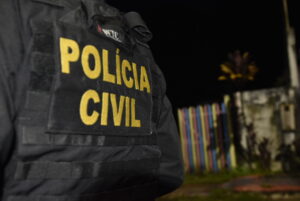 Imagem da notícia - PC-AM e PMAM prendem homem por estupro da filha de 13 anos, em Boca do Acre