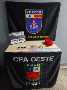 Imagem da notícia - PMAM prende dois homens e apreende adolescente com entorpecentes