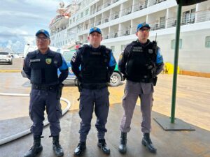 Imagem da notícia - Polícia Militar do Amazonas reforça policiamento durante temporada de navios em Manaus