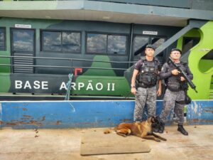 Imagem da notícia - Base Arpão 2: PMAM salva vítimas de afogamento em Barcelos