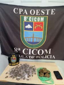 Imagem da notícia - Polícia Militar do Amazonas prende jovem com 200 porções de maconha no bairro Compensa
