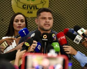 Imagem da notícia - Polícia Civil prende jornalista por suspeita de estupro, coação de aborto e outros crimes